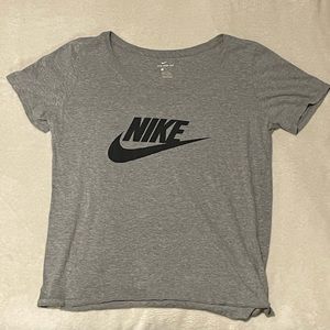Grey nike t shirt